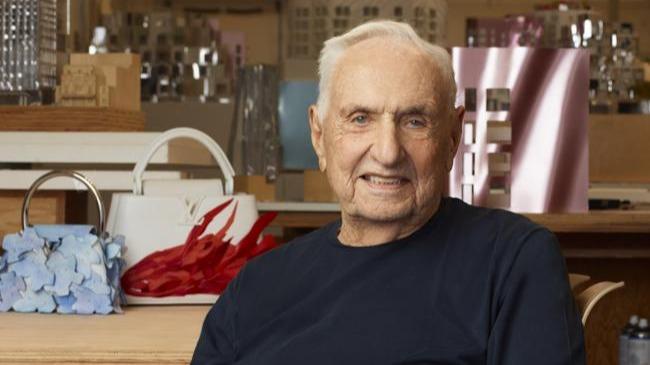Frank Gehry: “We want to bring art to the commercial world with the Arnaults”