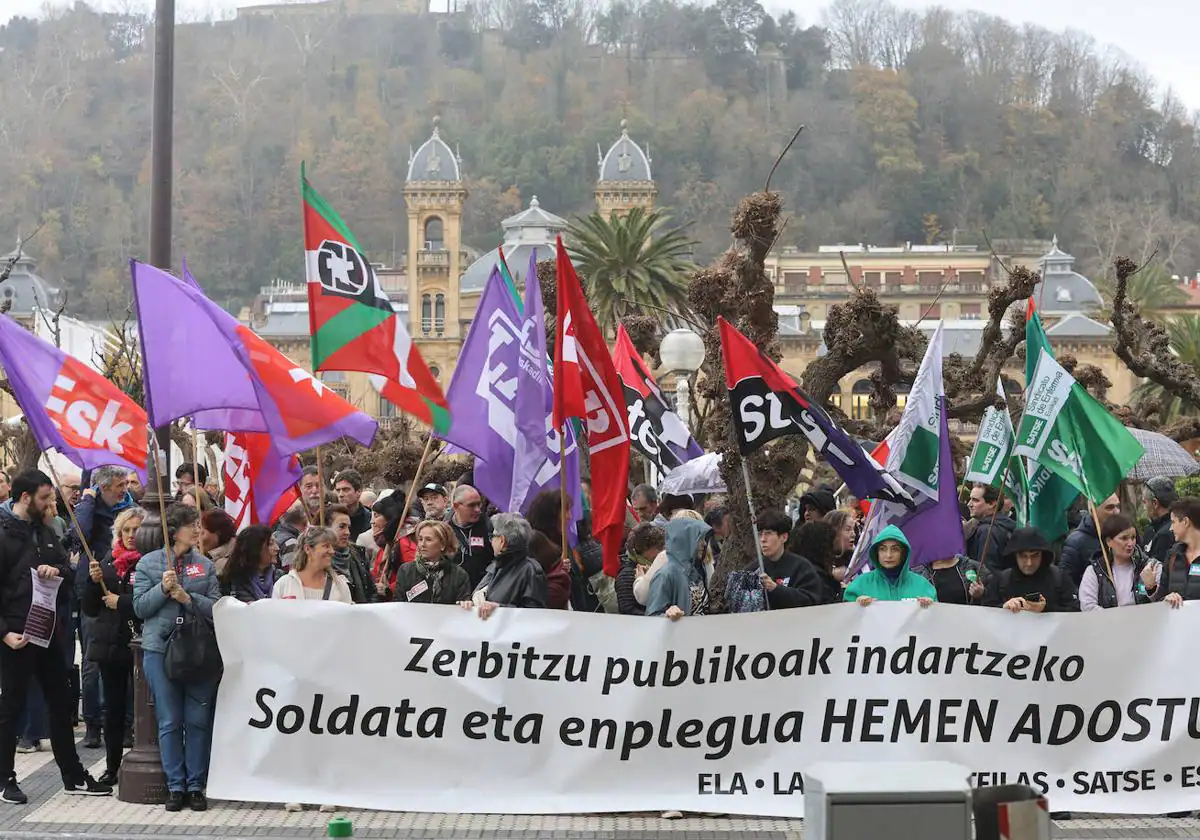 Los sindicatos acusan a Kristau Eskola de tener «una táctica de dilación del conflicto»